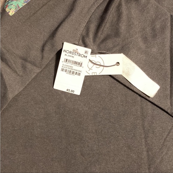 NEW Treasure & Bond Run DMC Sweatshirt Kids XL or Adult Small Retail $39 - Picture 4 of 10